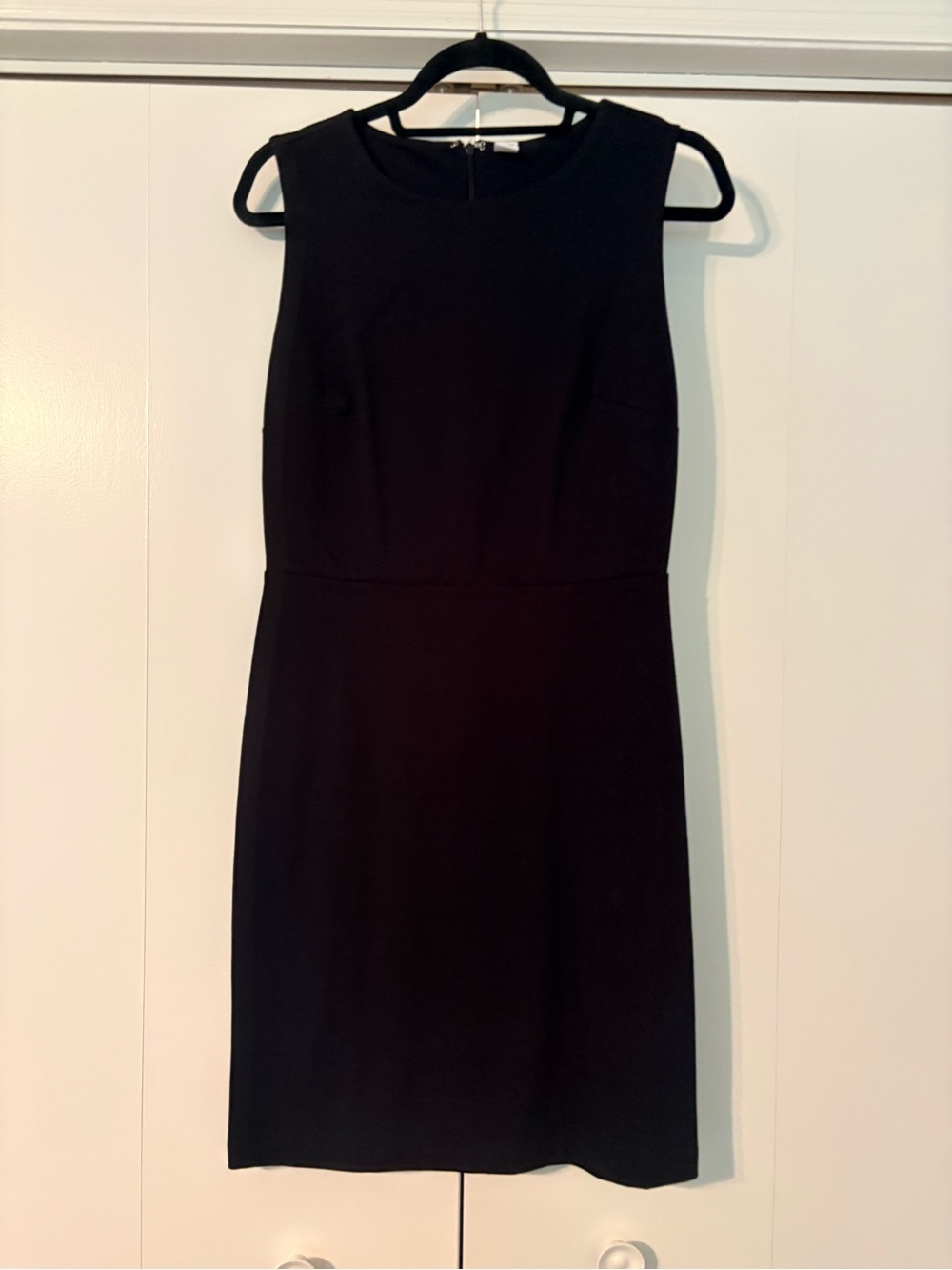 NWT Old Navy Black Sleeveless Sheath Dress